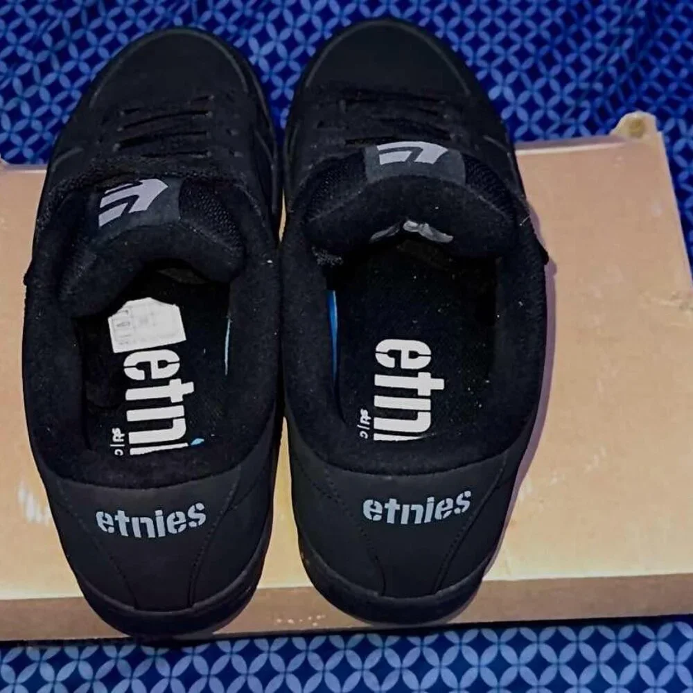 etnies Men's Kingpin Skate Sneakers Shoes - Picture 4 of 6